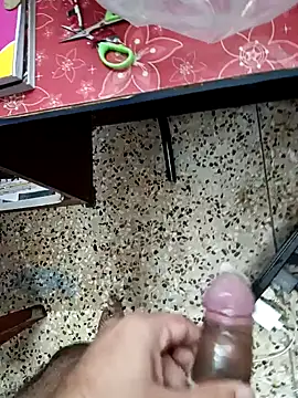 Snapshot of PatelBond chatting on 12-05-24, 03:44 PatelBond online show from 12-05-24, 03:44