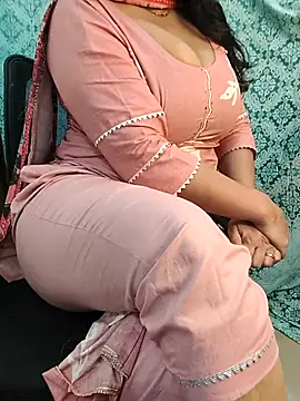 Snapshot of Anamika_Kapoor chatting on 02-20-26, 07:05 Anamika Kapoor online show from 02-20-26, 07:05