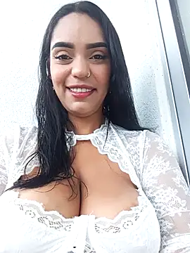 Snapshot of Sara-77 chatting on 09-30-25, 05:19 Sara-77 online show from 09-30-25, 05:19
