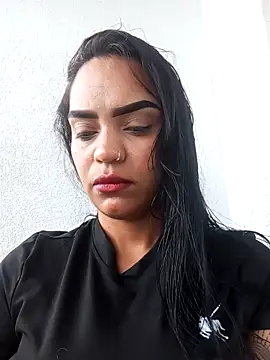 Snapshot of Sara-77 chatting on 09-18-25, 01:47 Sara-77 online show from 09-18-25, 01:47
