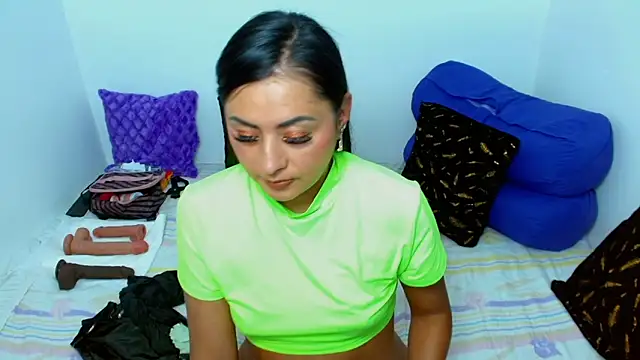 lauren 59 online show from 04-16-26, 09:39