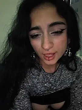 Lila Desiree online show from 06-29-26, 11:37
