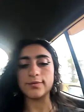 Snapshot of Lila_Desiree chatting on 05-07-26, 10:57 Lila Desiree online show from 05-07-26, 10:57