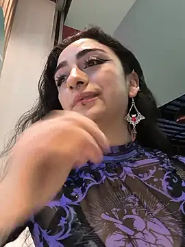 Snapshot of Lila_Desiree chatting on 05-25-26, 11:25 Lila Desiree online show from 05-25-26, 11:25