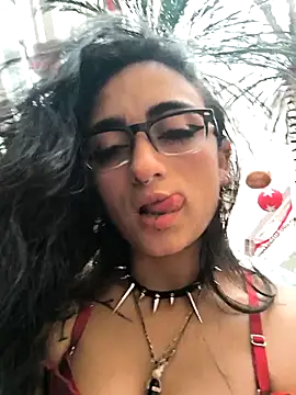 Lila Desiree online show from 11-01-25, 06:46