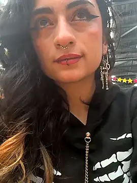 Lila Desiree online show from 03-07-25, 05:28