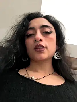 Snapshot of Lila_Desiree chatting on 02-20-26, 04:53 Lila Desiree online show from 02-20-26, 04:53