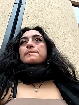 Lila Desiree online show from 06-15-26, 10:31