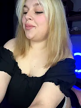 Snapshot of angel_stella chatting on 11-26-25, 08:09 angel stella online show from 11-26-25, 08:09