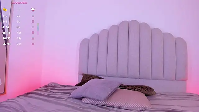 Nikki Angel  online show from 12-04-25, 07:35