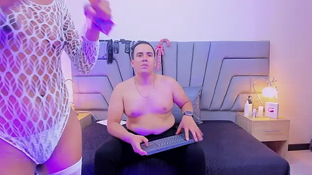 Vale n Matt online show from 12-16-25, 03:44