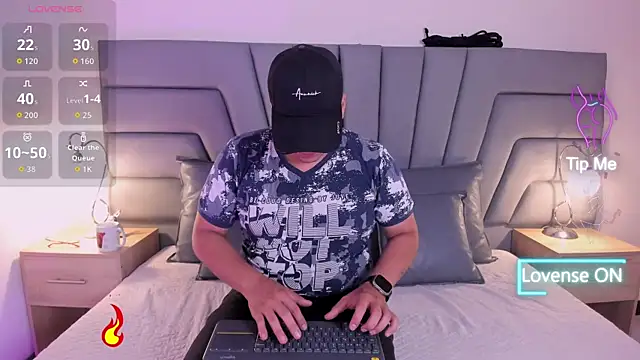 Vale n Matt online show from 11-09-25, 03:43