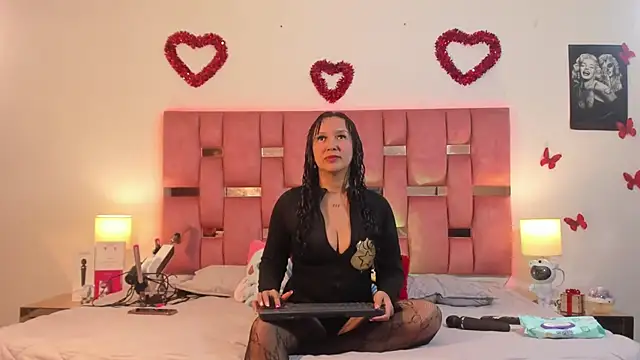 Betzabeth-Miller online show from 10-09-25, 01:39
