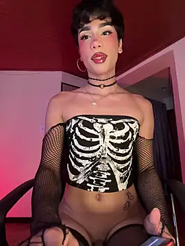 Snapshot of sue___0 chatting on 02-08-26, 09:34 sue 0 online show from 02-08-26, 09:34