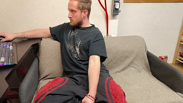 DrownMentallyyy online show from 02-18-25, 09:53