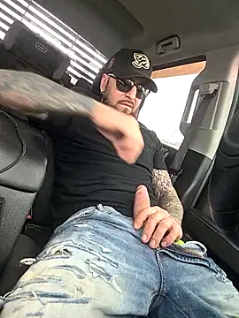 Beardedtattood online show from 01-06-26, 02:54