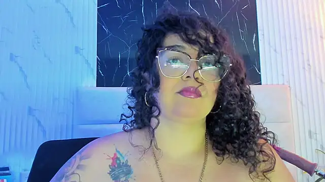 Snapshot of Reginavegaa chatting on 09-09-25, 11:41 Reginavegaa online show from 09-09-25, 11:41