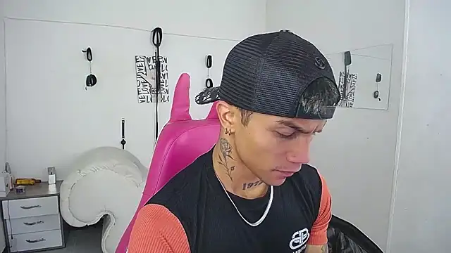 Leonard Price online show from 02-14-26, 02:17