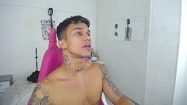 Leonard Price online show from 02-02-26, 03:44