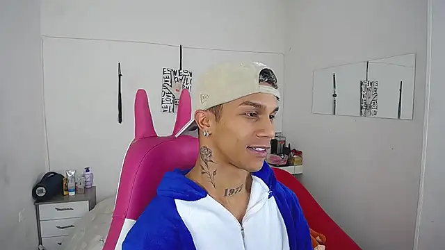 Leonard Price online show from 11-27-25, 07:53