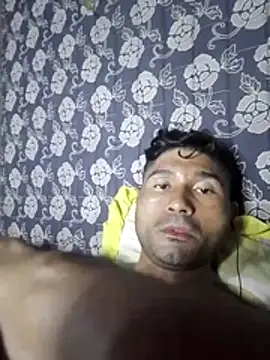 Snapshot of Diogo100 chatting on 08-03-26, 05:26 Diogo100 online show from 08-03-26, 05:26