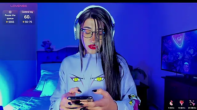 Lararose01 online show from 12-12-24, 06:14