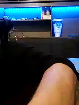 esadmisfit1 online show from 03-04-25, 10:57