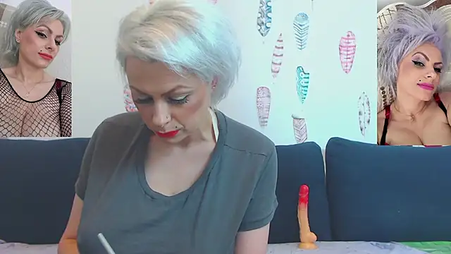 ForeverBarbie  online show from 05-24-26, 03:28