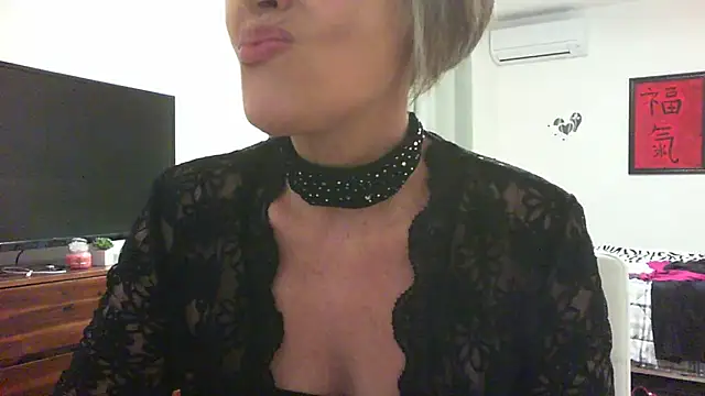   Angel78   online show from 02-09-26, 06:39