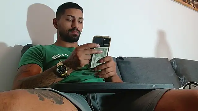 Snapshot of NigelBoydXXX chatting on 09-17-25, 08:27 NigelBoydXXX online show from 09-17-25, 08:27