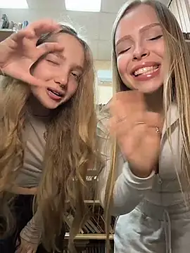 mur girl online show from 01-07-26, 12:32