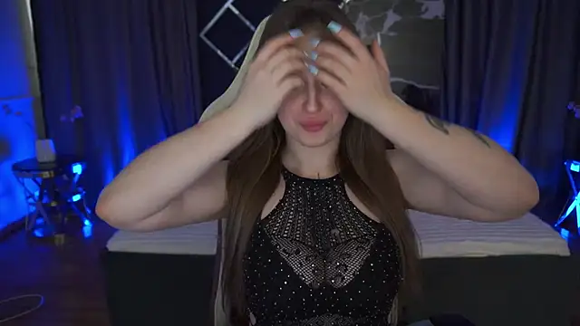 GentleAdellee online show from 04-12-26, 06:16