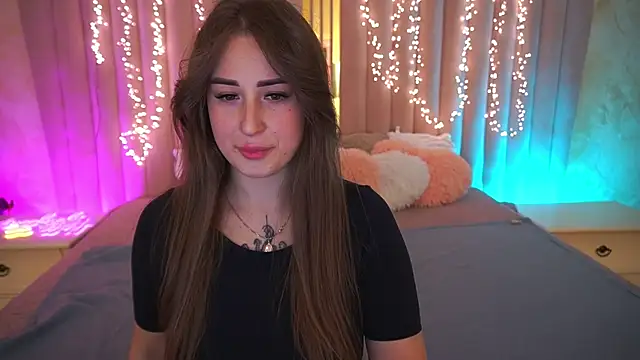 Snapshot of GentleAdellee chatting on 12-18-25, 01:48 GentleAdellee online show from 12-18-25, 01:48