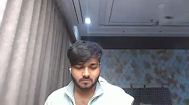 Snapshot of captainfucks chatting on 01-03-25, 07:07 captainfucks online show from 01-03-25, 07:07