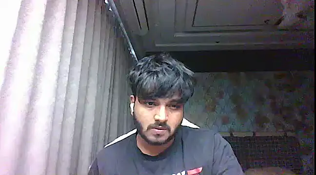 Snapshot of captainfucks chatting on 12-10-24, 11:32 captainfucks online show from 12-10-24, 11:32