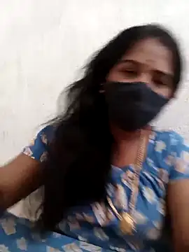 Snapshot of MaaliiiPonuTamil chatting on 03-05-25, 08:21 MaaliiiPonuTamil online show from 03-05-25, 08:21