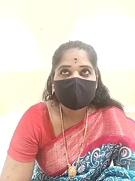 Snapshot of MaaliiiPonuTamil chatting on 03-22-25, 04:04 MaaliiiPonuTamil online show from 03-22-25, 04:04