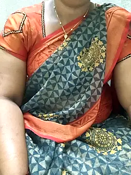 Snapshot of MaaliiiPonuTamil chatting on 06-12-26, 01:25 MaaliiiPonuTamil online show from 06-12-26, 01:25