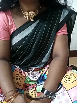 Snapshot of MaaliiiPonuTamil chatting on 03-20-25, 11:56 MaaliiiPonuTamil online show from 03-20-25, 11:56