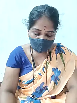 Snapshot of MaaliiiPonuTamil chatting on 03-04-25, 11:32 MaaliiiPonuTamil online show from 03-04-25, 11:32