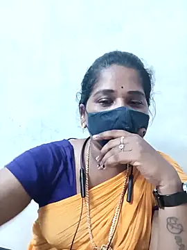 Snapshot of MaaliiiPonuTamil chatting on 03-21-25, 08:08 MaaliiiPonuTamil online show from 03-21-25, 08:08