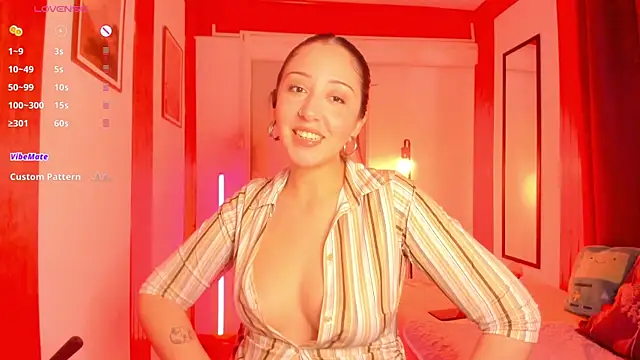 Snapshot of HeyTati chatting on 09-30-25, 11:11 HeyTati online show from 09-30-25, 11:11