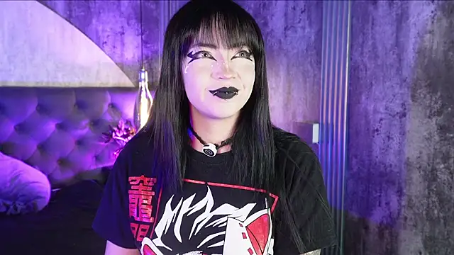 Snapshot of Aylen_darkmoor chatting on 07-14-26, 05:52 Aylen darkmoor online show from 07-14-26, 05:52
