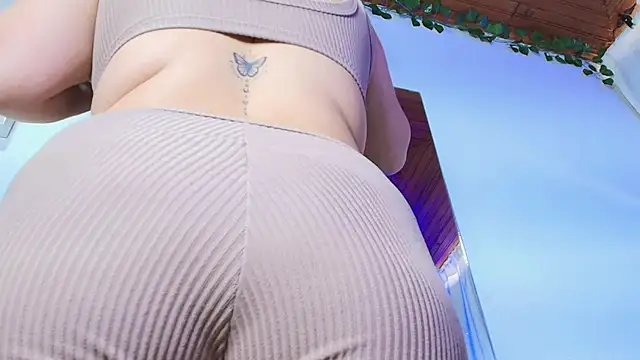 Naia x online show from 11-11-25, 07:41