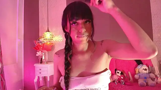 Snapshot of DannaDooll99 chatting on 06-07-26, 01:16 DannaDooll99 online show from 06-07-26, 01:16