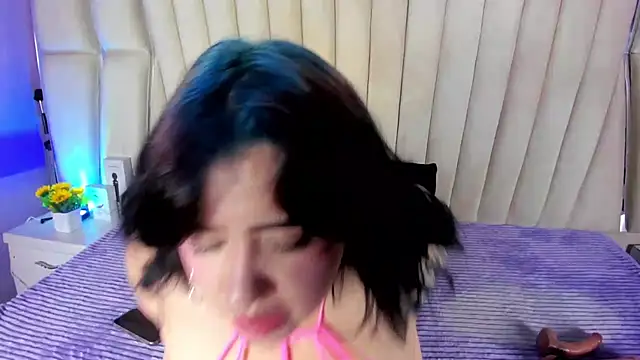 Victoria Rossy online show from 06-14-26, 11:06