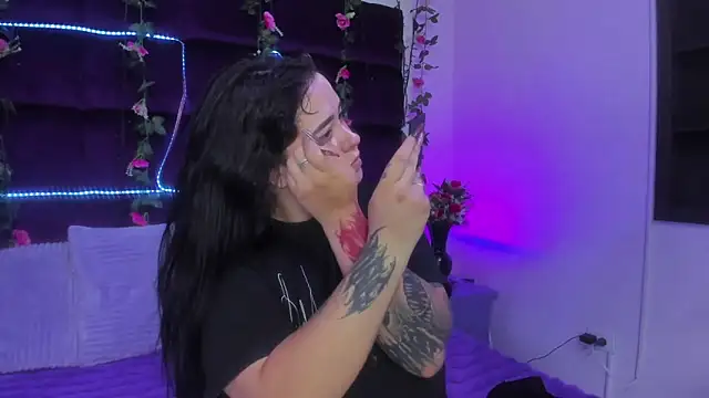 Victoria Rossy online show from 03-31-26, 09:06