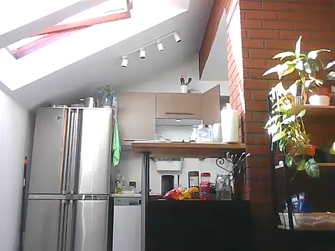 Snapshot of Nicetomeetyoubb chatting on 03-18-26, 07:44 Nicetomeetyoubb online show from 03-18-26, 07:44