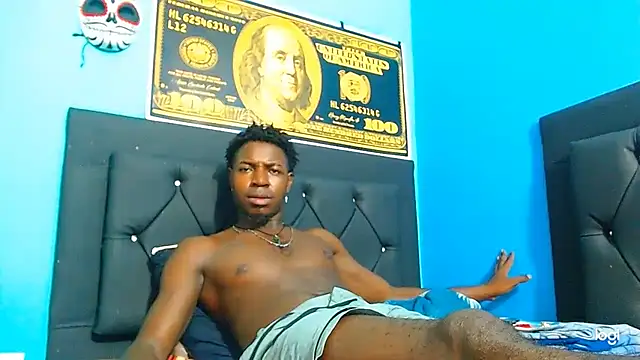 Snapshot of jaycolinss chatting on 02-14-26, 08:36 jaycolinss online show from 02-14-26, 08:36