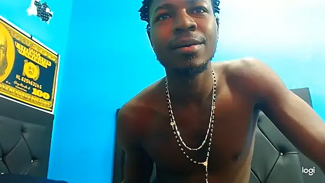 Snapshot of jaycolinss chatting on 03-02-26, 08:27 jaycolinss online show from 03-02-26, 08:27